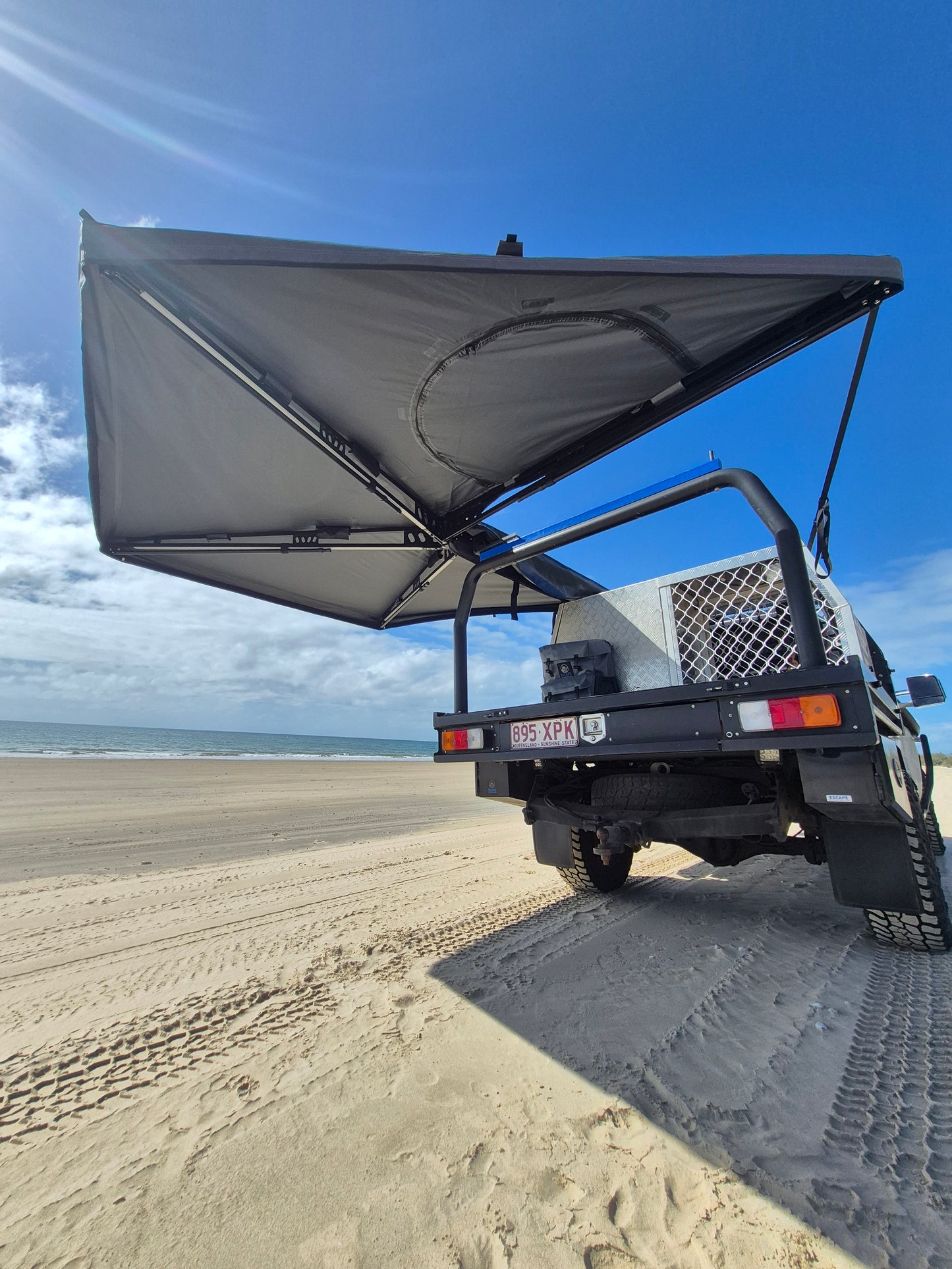 Escape 2m 270 degree Free Standing Awning