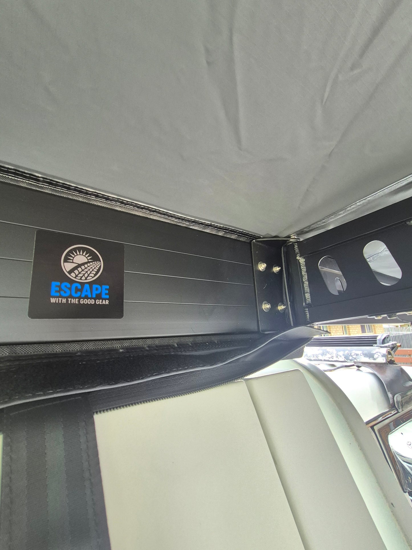 Escape 2m 270PLUS Free Standing Awning