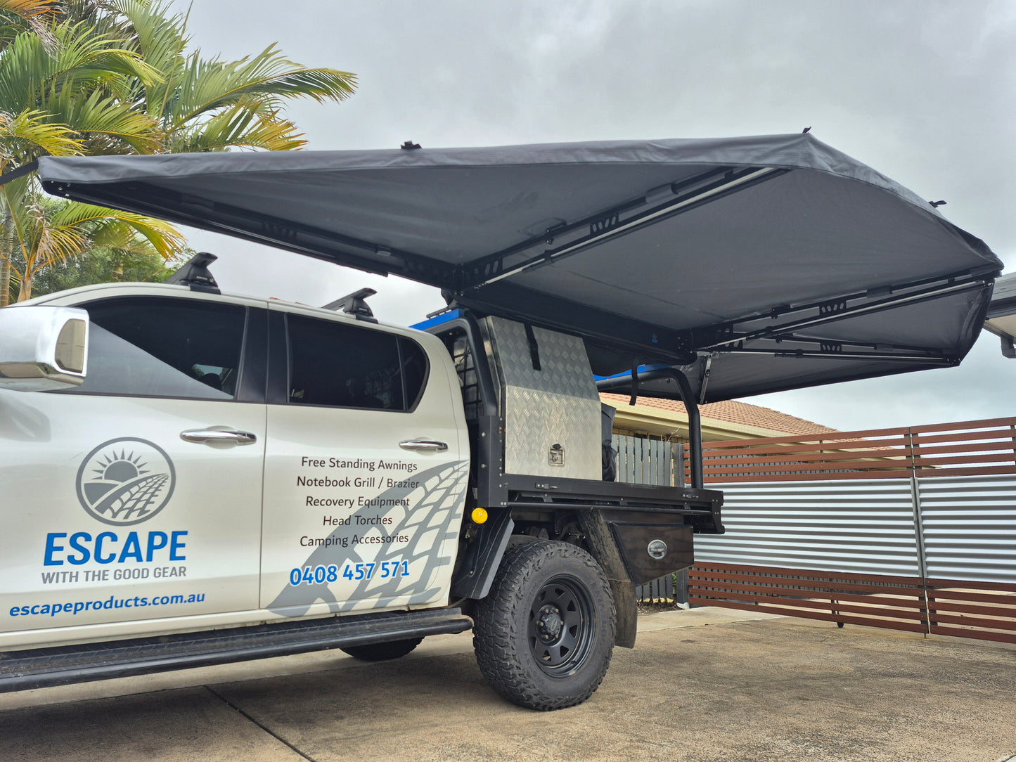 Escape 2m 270PLUS Free Standing Awning